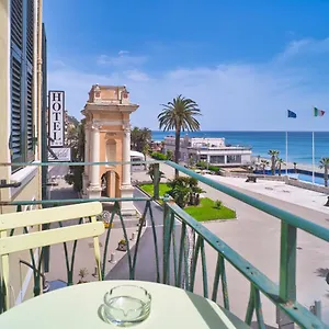 Medusa - Piazza 2 Apartment Finale Ligure