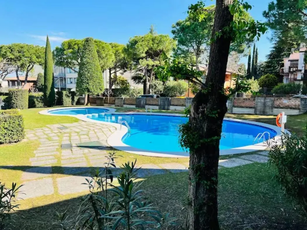 Lido Galeazzi Giant Pool Apartment Sirmione 0*,  Italy